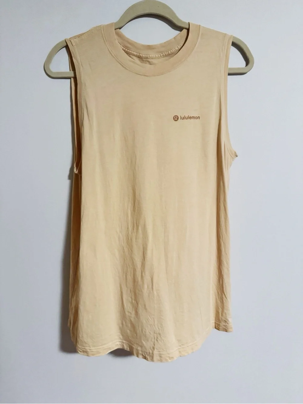 Lululemon - Prosecco All Yours Graphic Tank Top